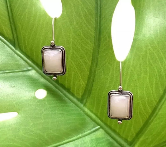 Eliara™ - Mistik Taş Küpeler